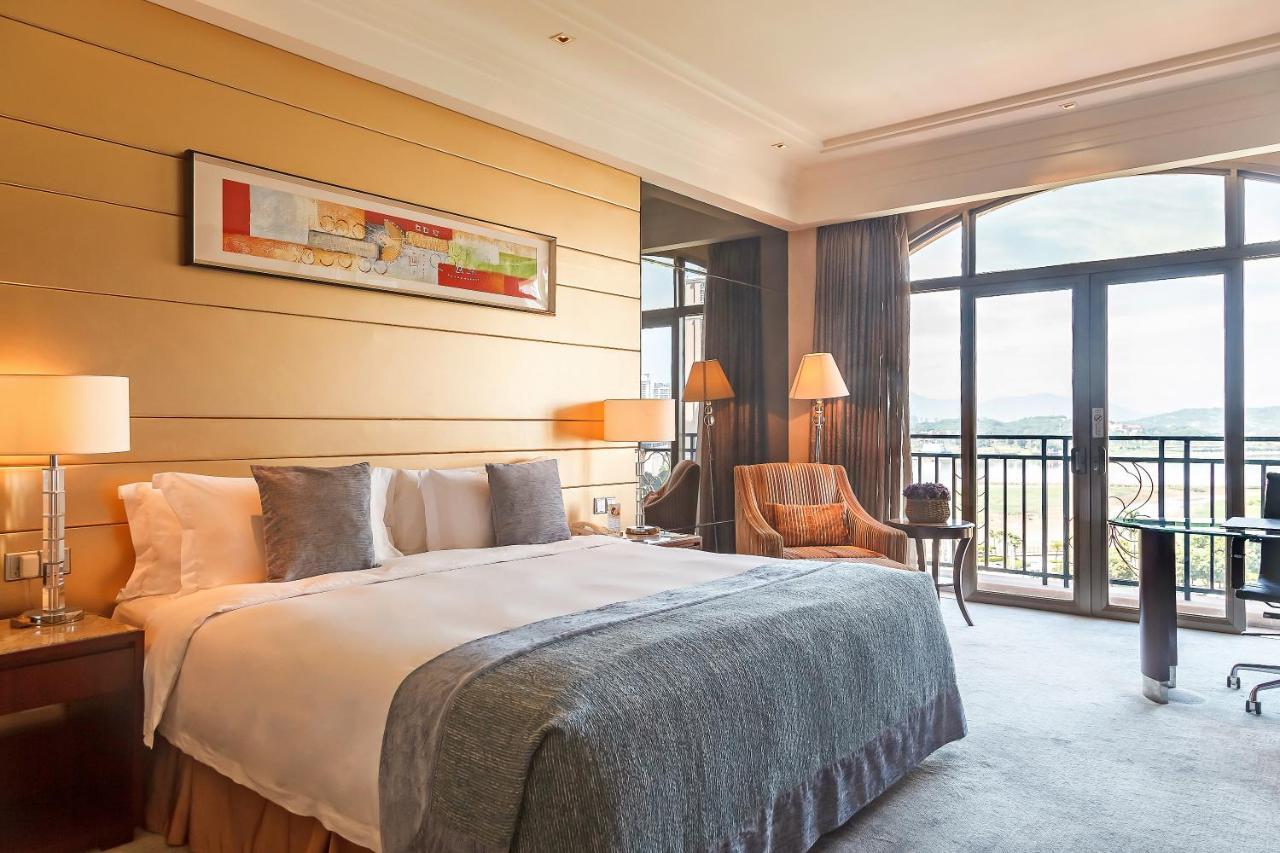 Howard Johnson Riverfront Plaza Fuzhou Fuzhou  Dış mekan fotoğraf